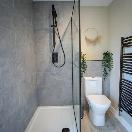 Apartment Cosy Refurbished Canalside *