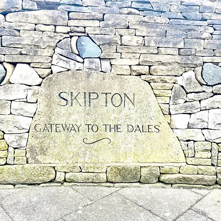 Apartment Cosy Refurbished Canalside *