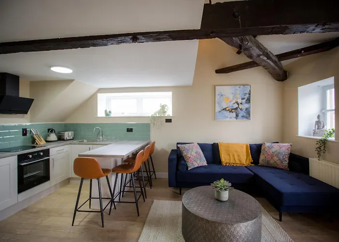 Apartment Cosy Refurbished Canalside *